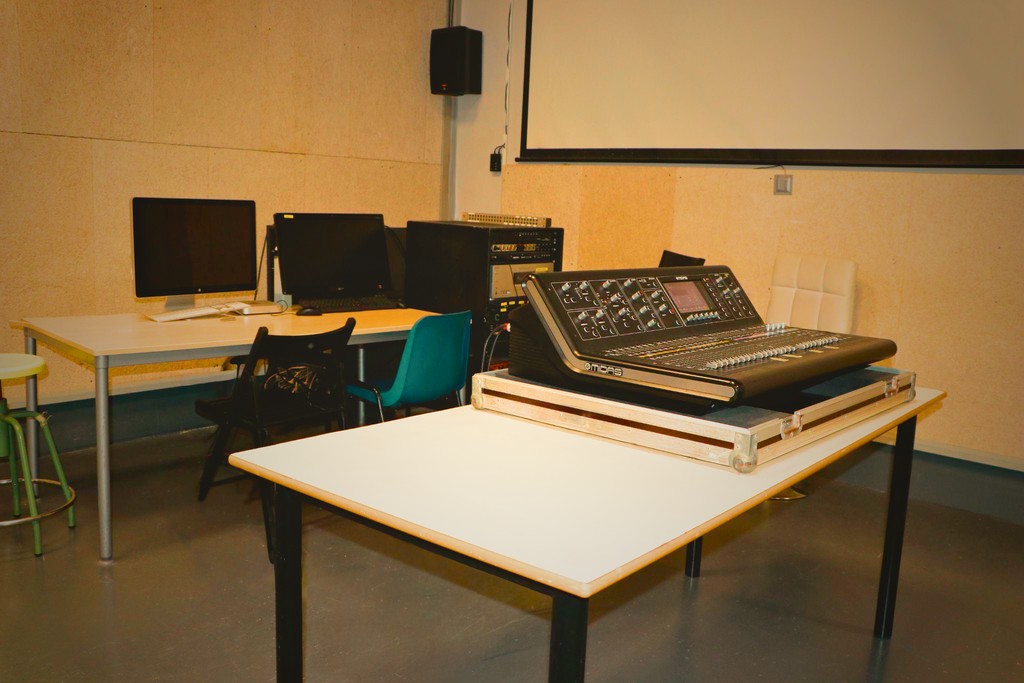 Producción de Audiovisuales y Espectáculos